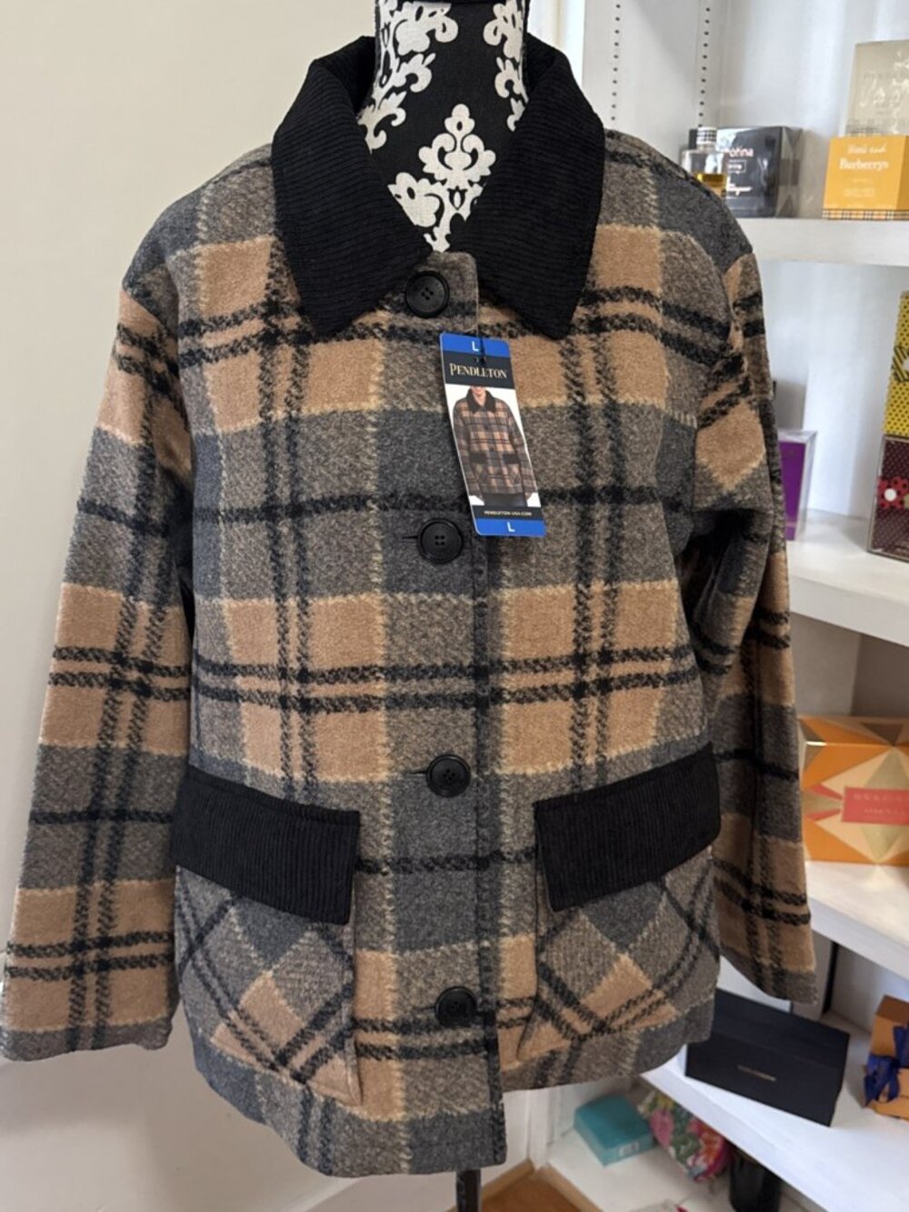 Pendleton Women's Wool Blend Barn Coat, Tan, Size Large New With Tags.